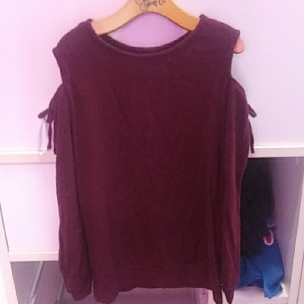 Off the sholder shirt long sleeve